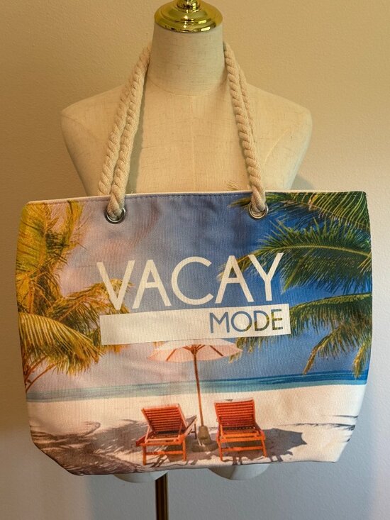Bijoux Terner Handbags - Bijoux Terner Vacay Mode Canvas Tote Bag NWT Cream Beach Summer